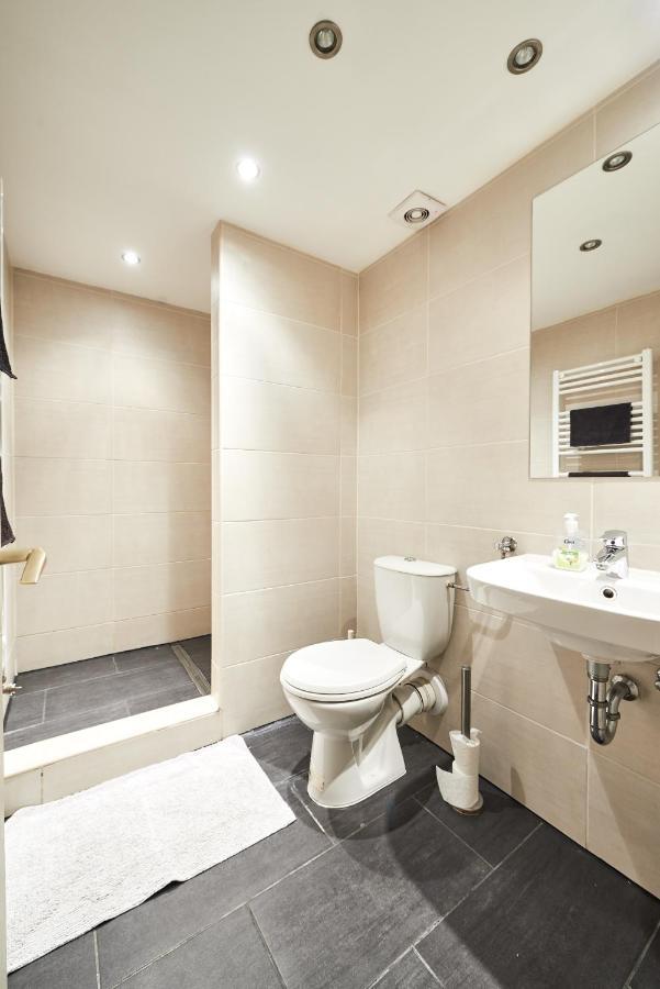 Large Apartment For Groups City Center Dist. VII Budapest Exterior photo